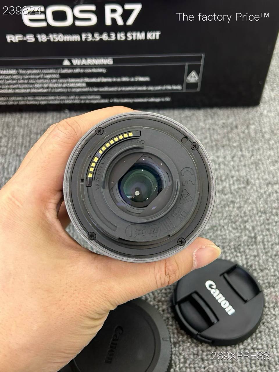 Canon EOS R7 with RF-S 18-150mm Lens Kit, view 6