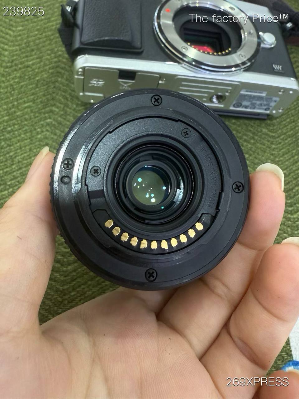 Olympus PEN E-P5 Mirrorless Camera with 14-42mm Lens, view 5